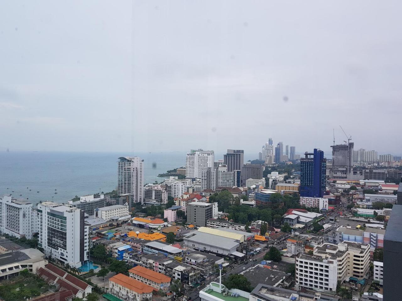 Centric Sea By Pattaya Holiday Bang Lamung Eksteriør billede