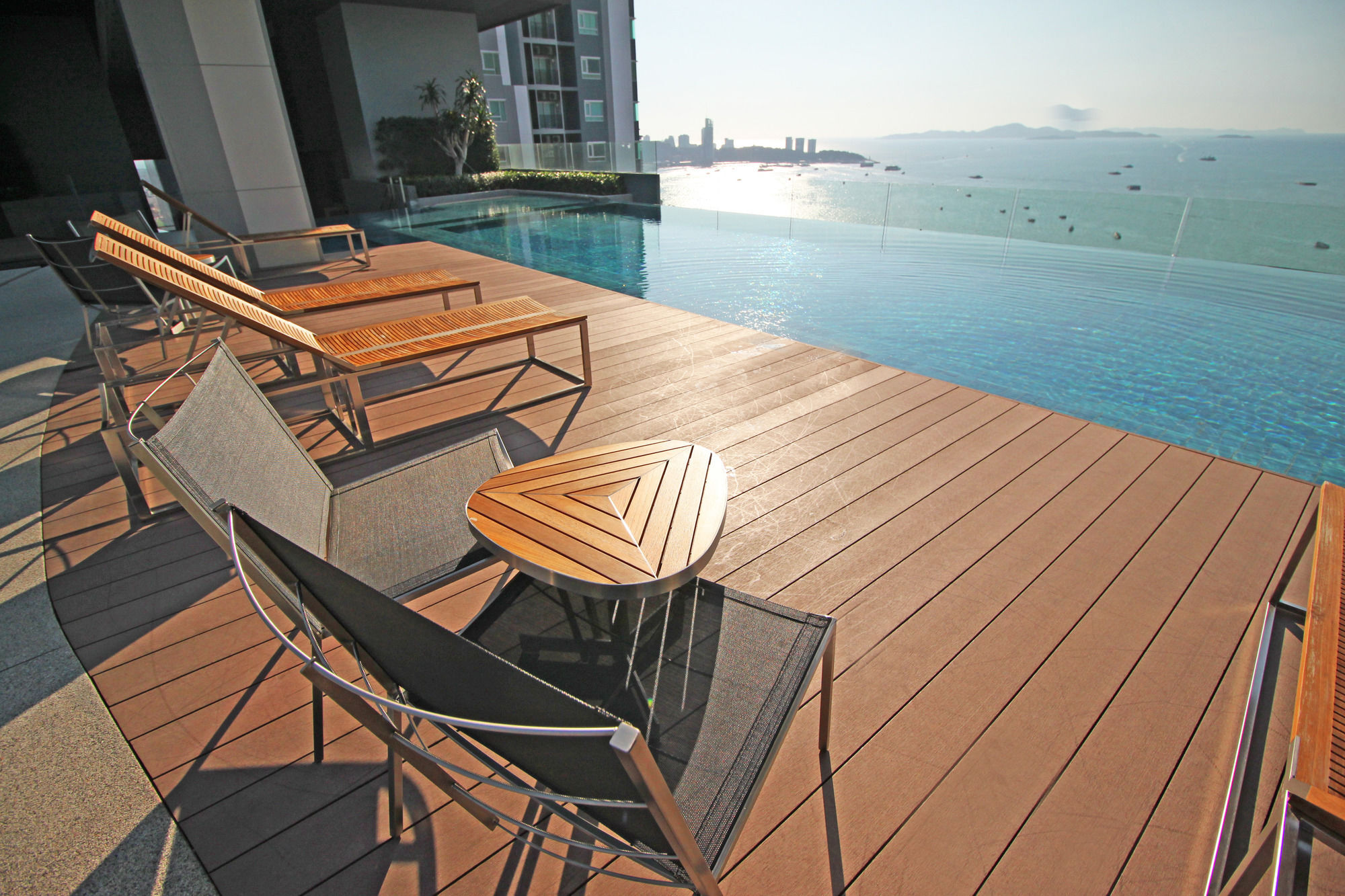 Centric Sea By Pattaya Holiday Bang Lamung Eksteriør billede